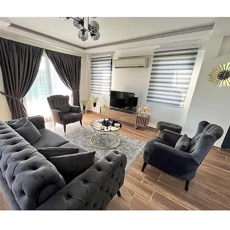 Luxury With Private Pool And Garden Villa121 * 페티예