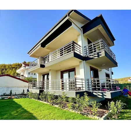 Luxury With Private Pool And Garden Villa121