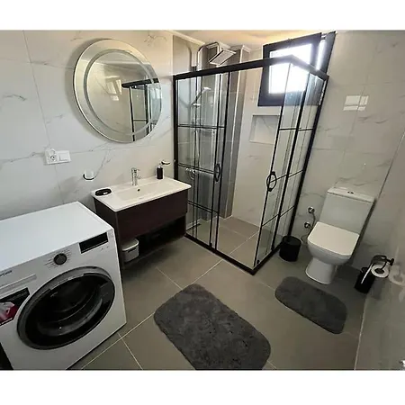 Luxury With Private Pool And Garden Villa121 *